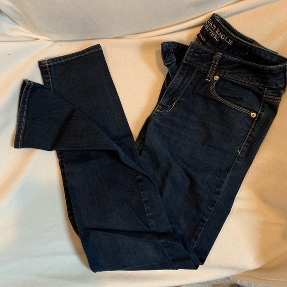 American Eagle Outfitters Denim - SALE! American eagle skinny jeans size 4